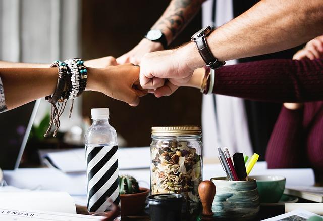 Vznik influencer marketingu: Jak to všechno začalo? 7 Strategie pro spolupráci s influencery